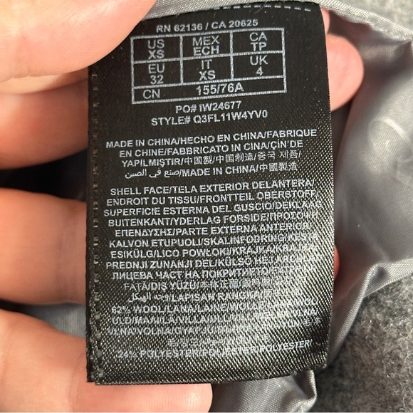 Guess double breasted wool blend jacket, size XS, gray, fitted, professional - Picture 8 of 11